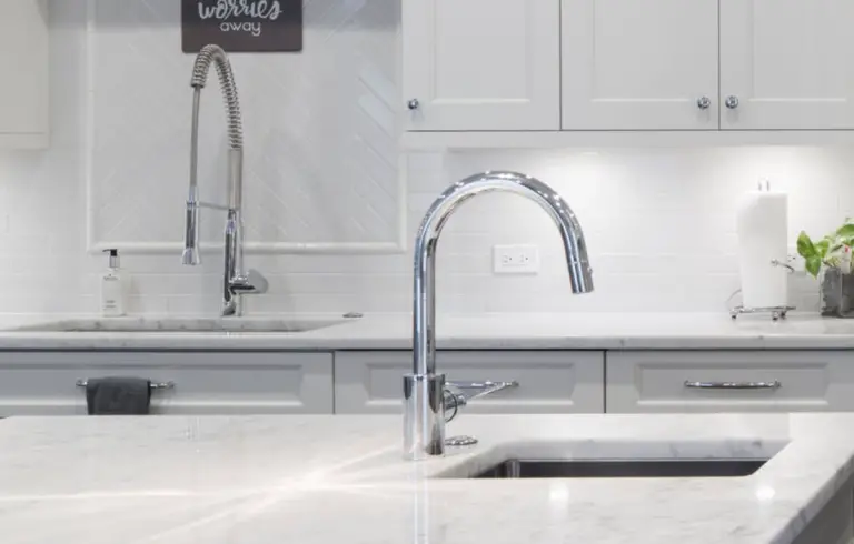 The Difference Between Kitchen Faucets & Bar Faucets – Buying Guide for ...